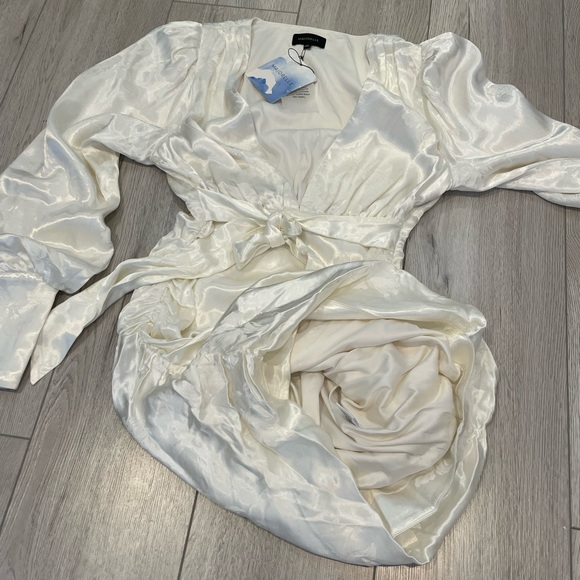 NWT Majorelle Alayna Ivory Dress - Picture 11 of 16